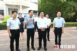 福登：没有比德布劳内更擅长传球的球员 我们想要再次夺得三冠王